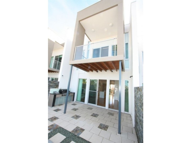 16 Pilla Avenue, Port Adelaide SA 5015