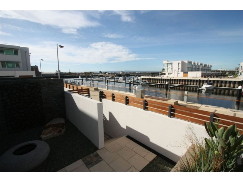 16 Pilla Avenue, Port Adelaide SA 5015