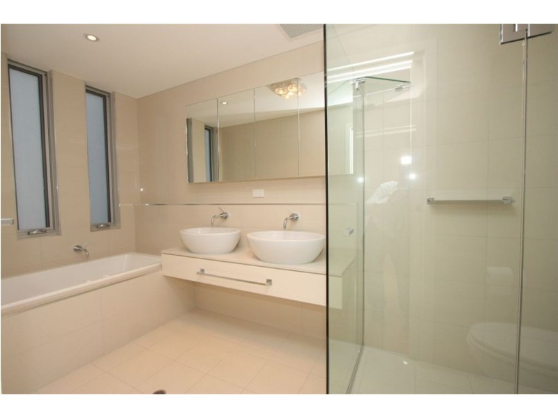 16 Pilla Avenue, Port Adelaide SA 5015