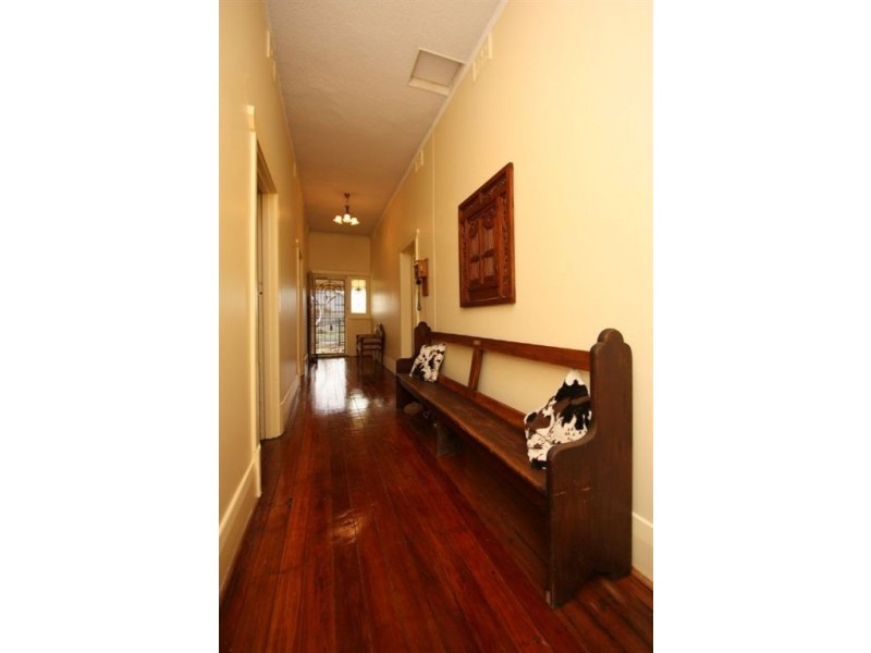 9 Gloucester Street, Largs Bay SA 5016