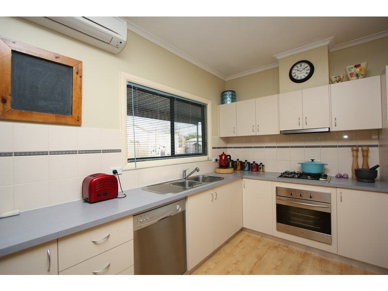 9 Gloucester Street, Largs Bay SA 5016