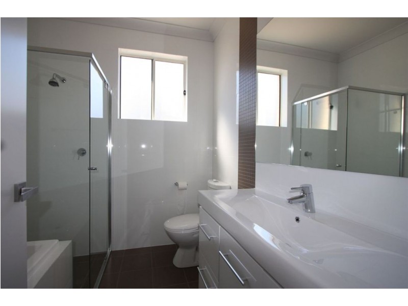 1-4/225-227 Frederick Road, Seaton SA 5023