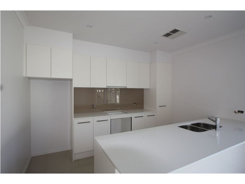 1-4/225-227 Frederick Road, Seaton SA 5023
