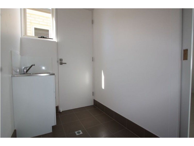1-4/225-227 Frederick Road, Seaton SA 5023