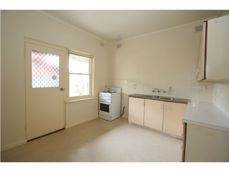 1 & 2/24 Cave Street, Semaphore SA 5019