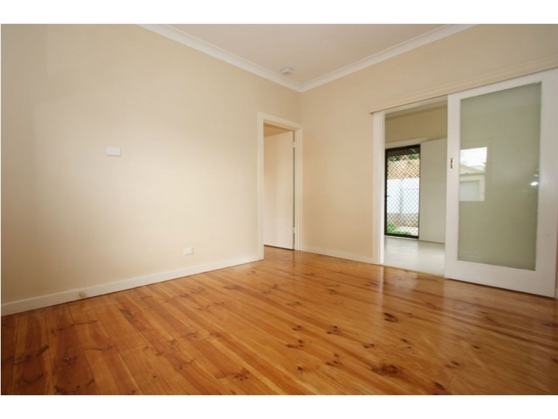 1 & 2/24 Cave Street, Semaphore SA 5019