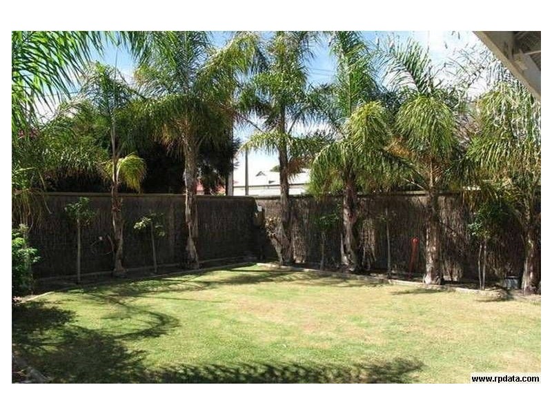 1/175 Robin Road, Semaphore South SA 5019