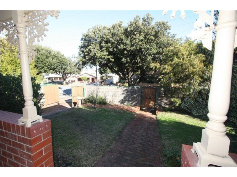 15 Hart Street, Semaphore SA 5019