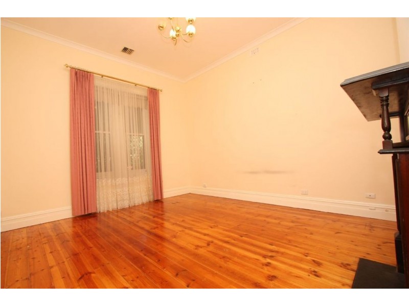 15 Hart Street, Semaphore SA 5019