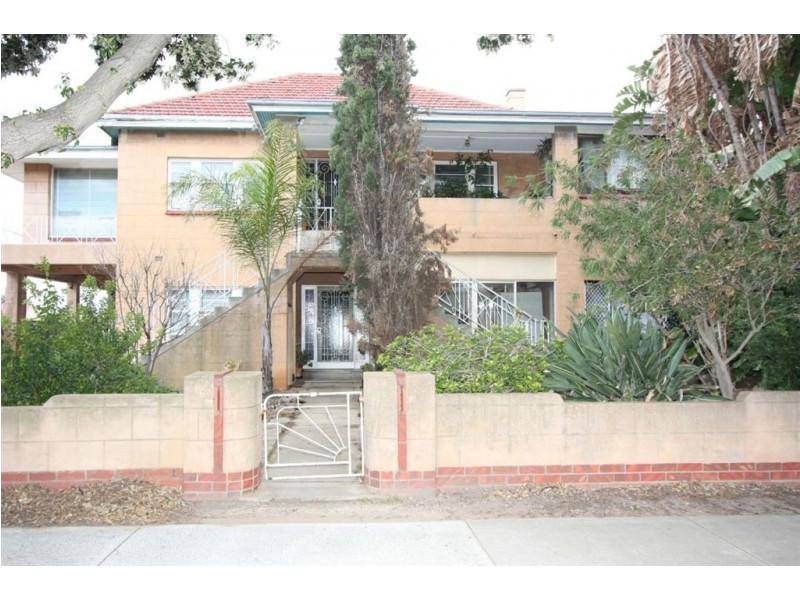 16 Hart Street, Semaphore South SA 5019