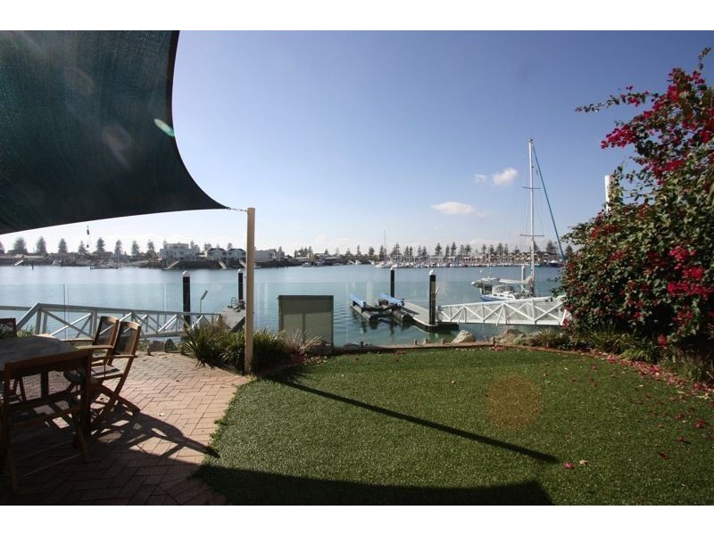 59 Gulf Point Drive, North Haven SA 5018