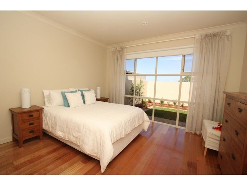 59 Gulf Point Drive, North Haven SA 5018