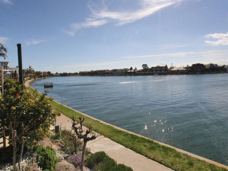 5/4 Siesta Court, West Lakes SA 5021