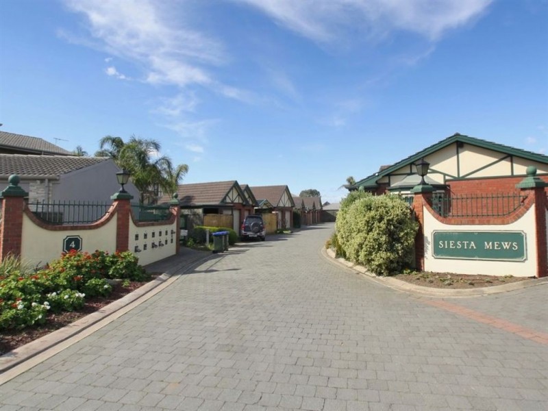 5/4 Siesta Court, West Lakes SA 5021