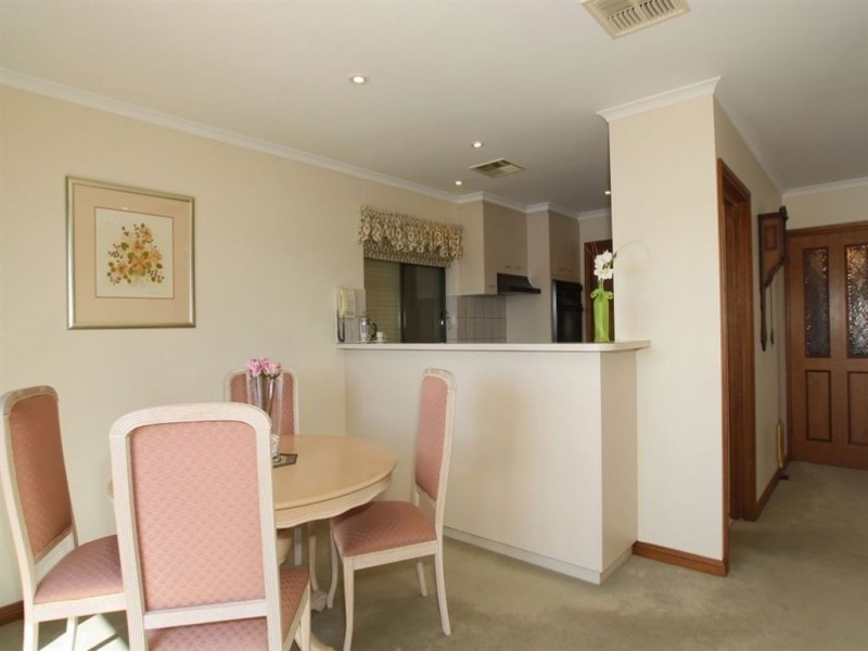 5/4 Siesta Court, West Lakes SA 5021