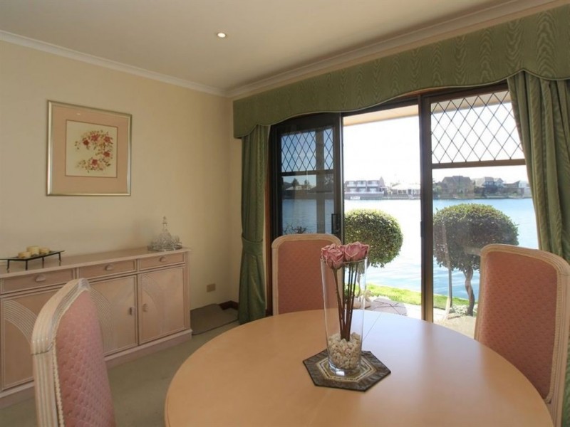 5/4 Siesta Court, West Lakes SA 5021