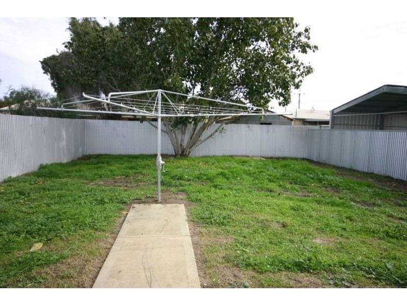 389 Mersey Road, Taperoo SA 5017