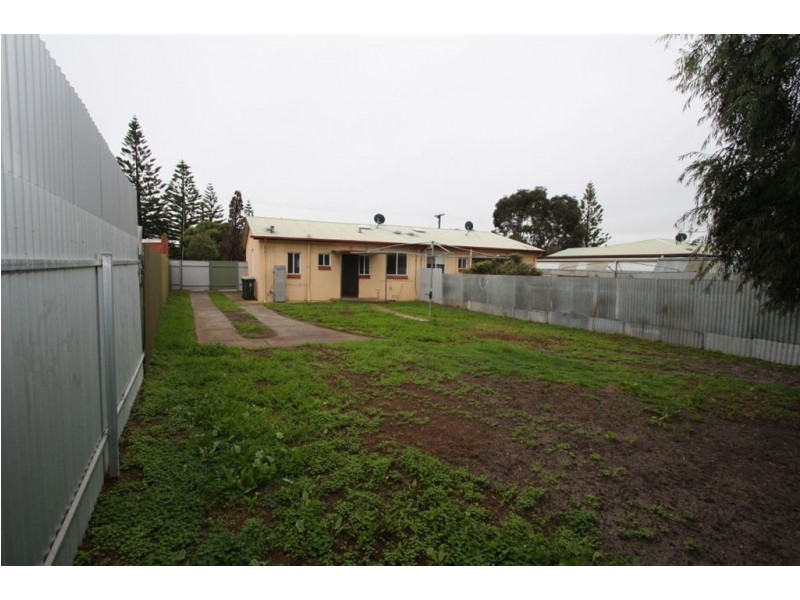 4 Seabourne Road, Taperoo SA 5017