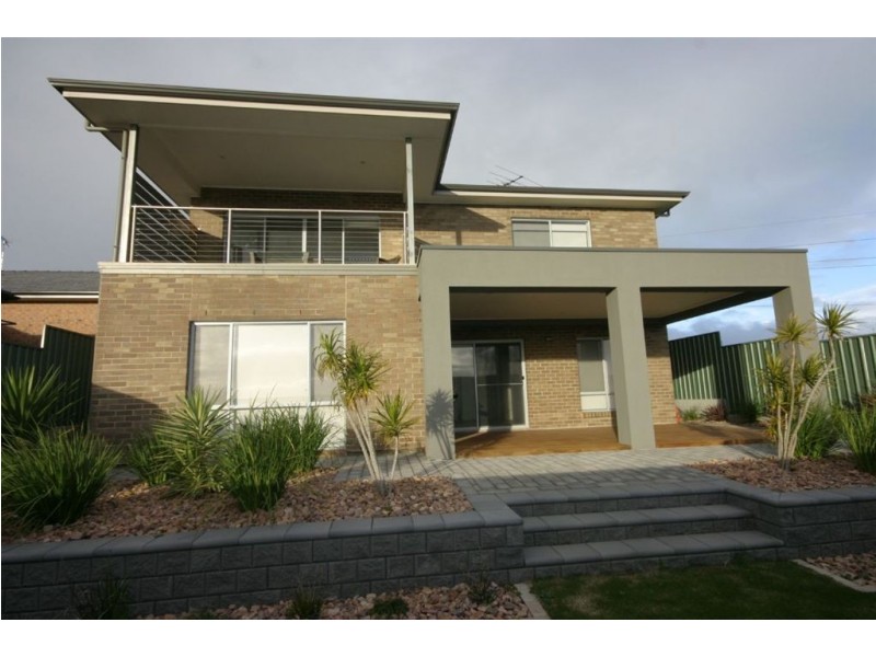 62 Elizabeth Crescent, Hallett Cove SA 5158