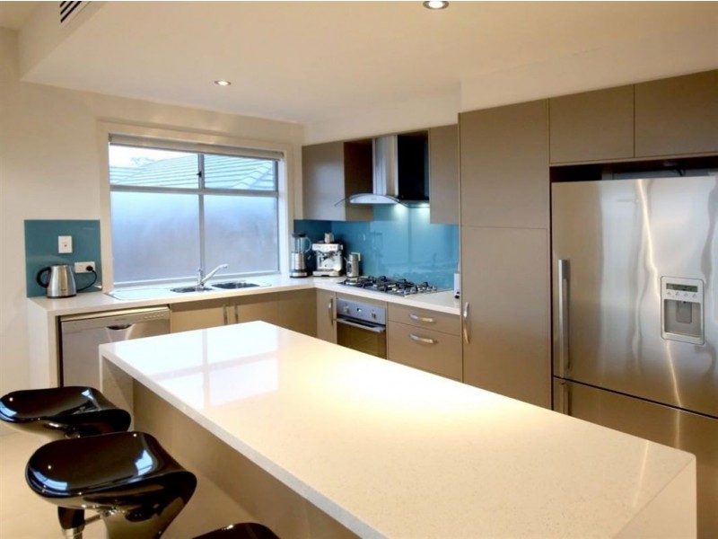 62 Elizabeth Crescent, Hallett Cove SA 5158