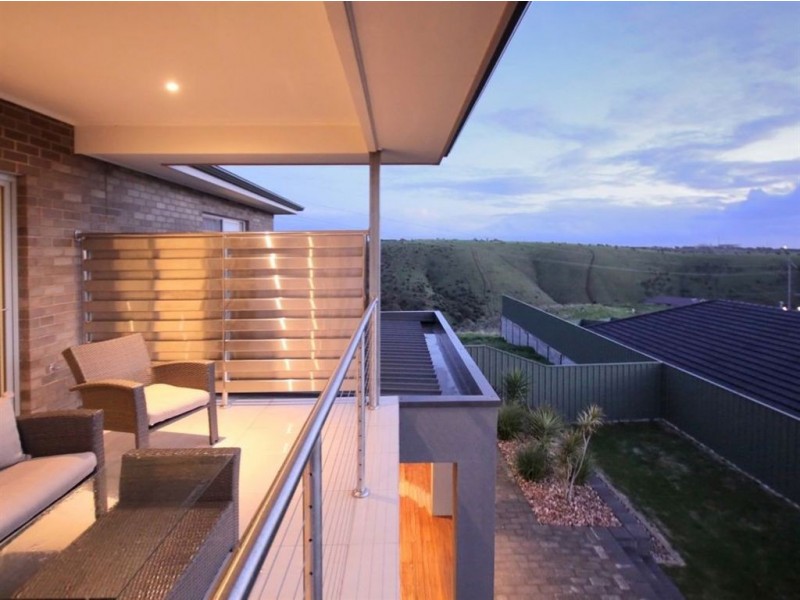 62 Elizabeth Crescent, Hallett Cove SA 5158