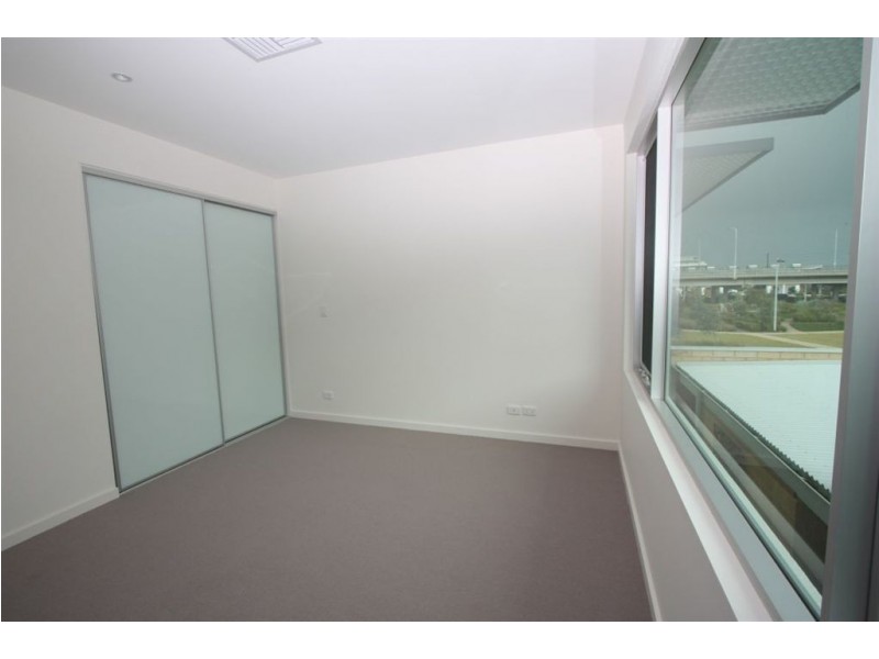 18 Tarni Court, Port Adelaide SA 5015