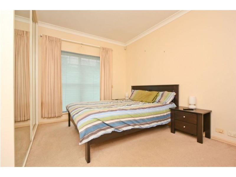5 Heath Street, Birkenhead SA 5015