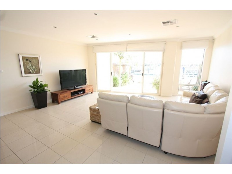 46 Liberty Avenue, North Haven SA 5018