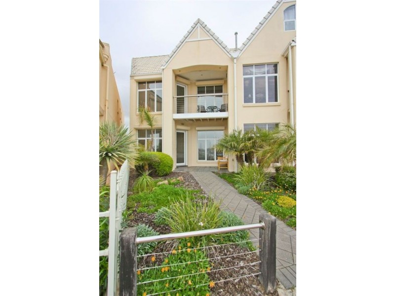 2a Coral Way, North Haven SA 5018