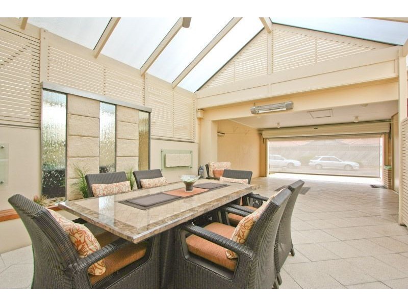 2a Coral Way, North Haven SA 5018