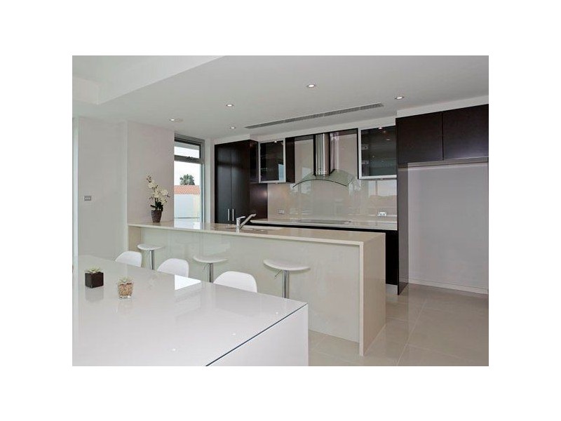 11/155 Brebner Drive ‘Infinity Apartments’, West Lakes SA 5021