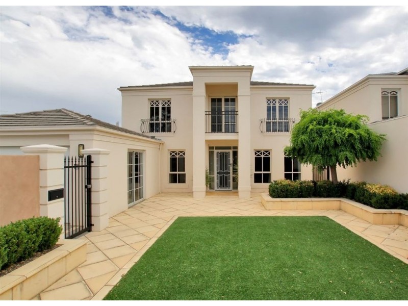 59 Sir John Marks Drive, West Lakes SA 5021