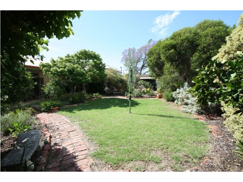 100 Woolnough Road, Largs Bay SA 5016