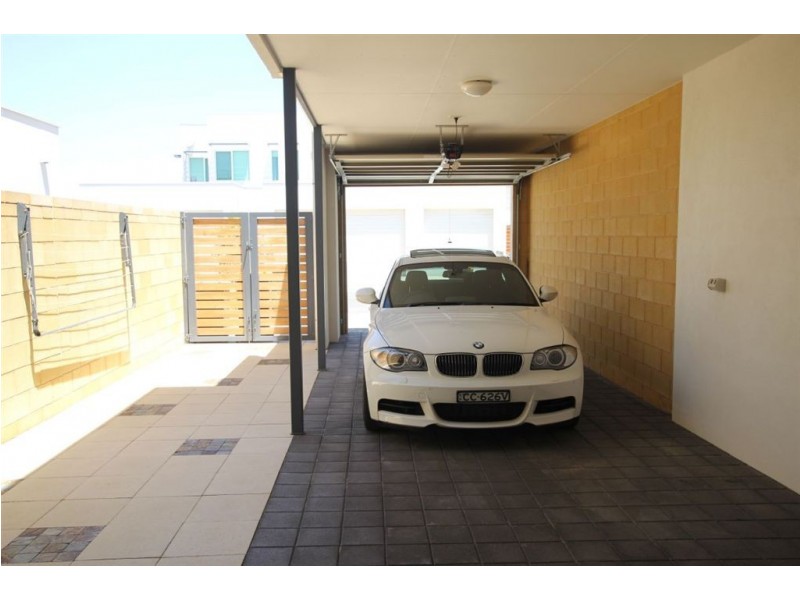 30 Karka Cove, New Port SA 5015