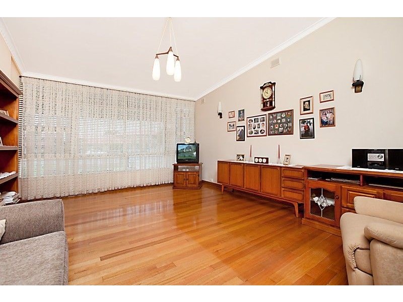 317 Victoria Road, Largs North SA 5016