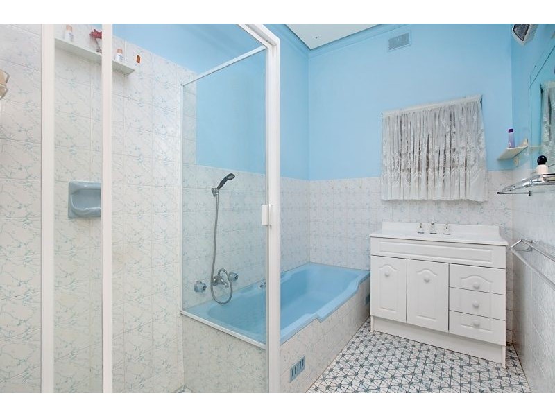 317 Victoria Road, Largs North SA 5016