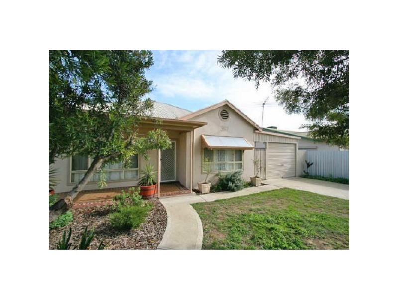 357 Victoria Road, Taperoo SA 5017