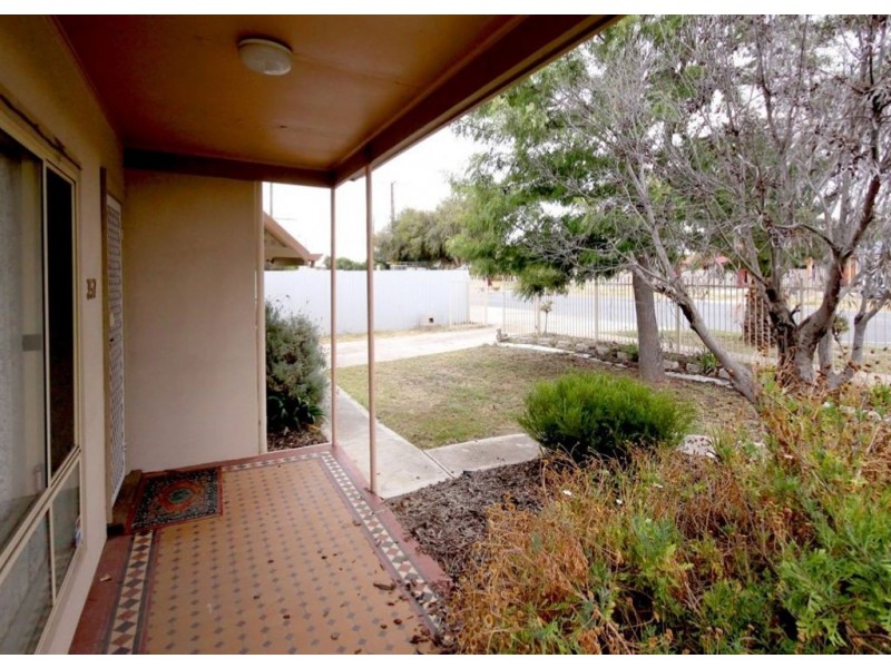 357 Victoria Road, Taperoo SA 5017