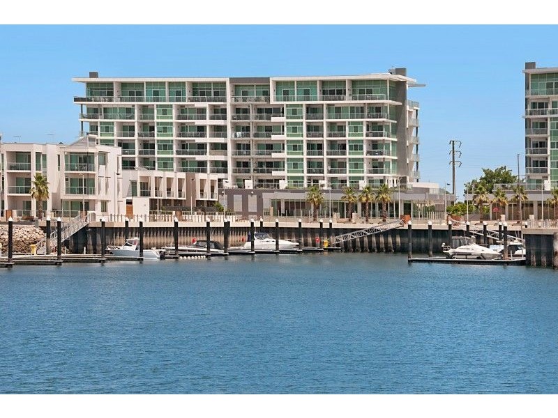 205/1-2 Tarni Court, New Port SA 5015