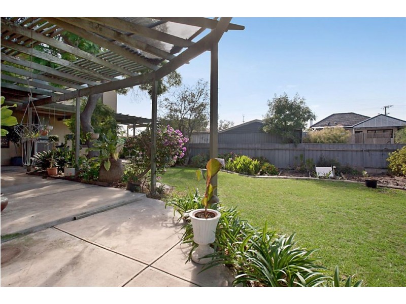 24 Koowarra Terrace, Largs North SA 5016