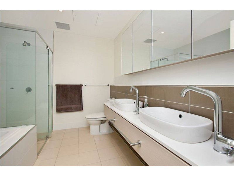 6 Karka Cove, New Port SA 5015