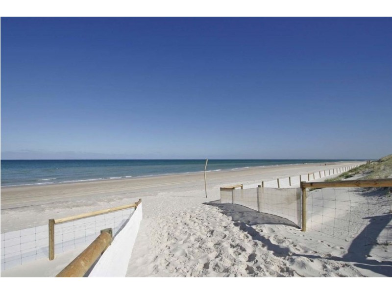 6/1 Amarina Court, Semaphore Park SA 5019