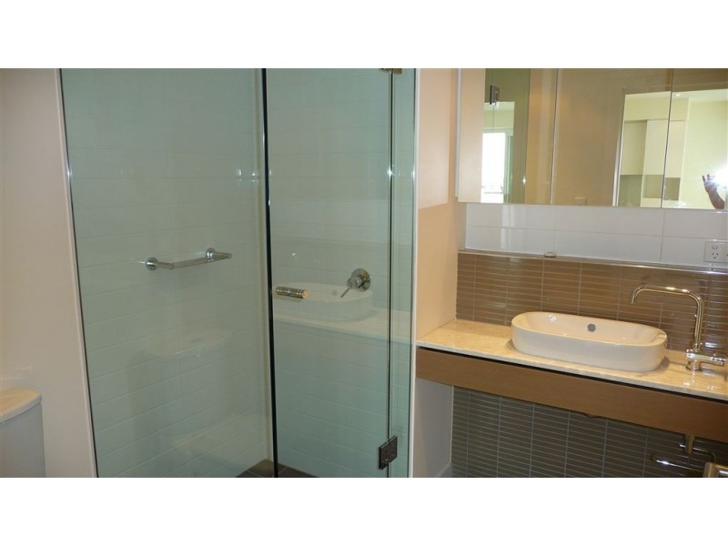 306/1-2 Tarni Crt, Spinnaker, New Port SA 5015