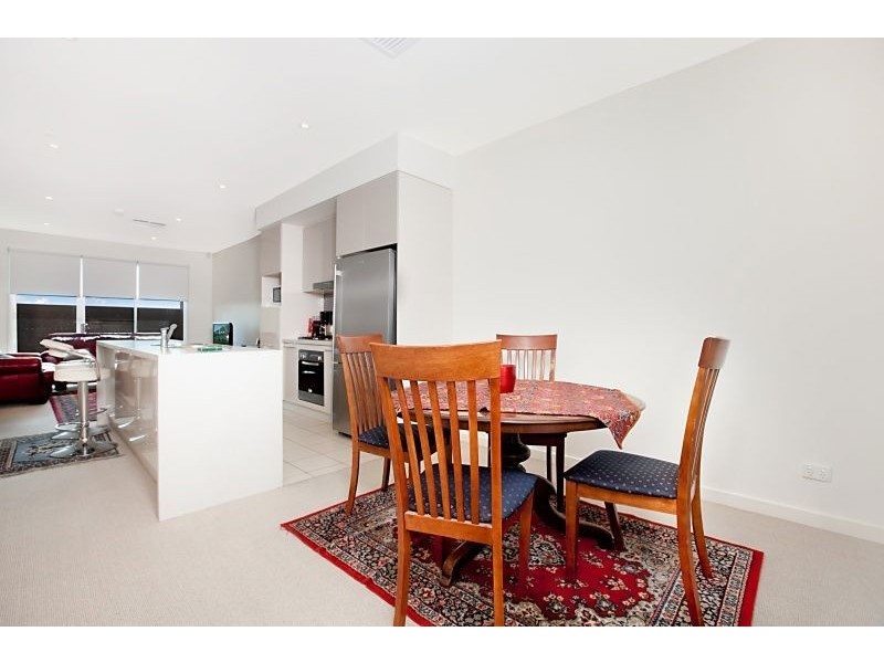 4 Karka Cove, New Port SA 5015