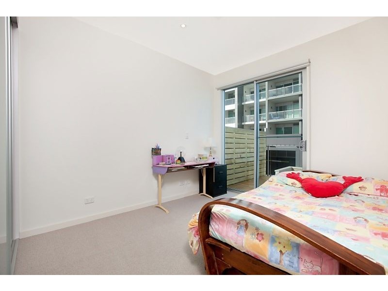 4 Karka Cove, New Port SA 5015