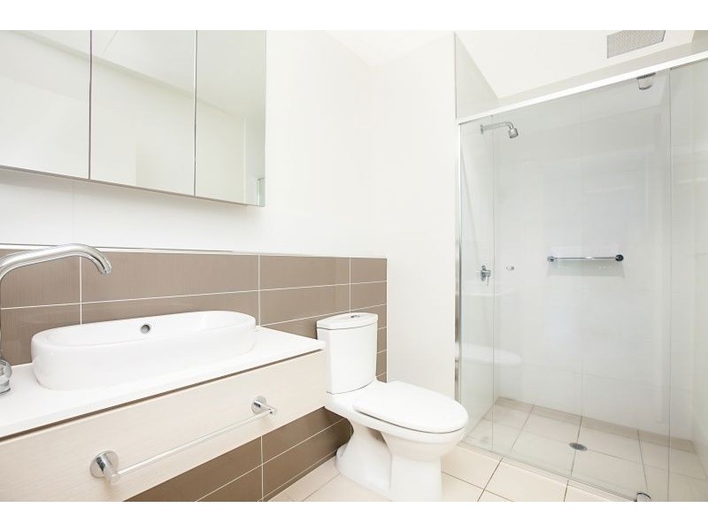 4 Karka Cove, New Port SA 5015