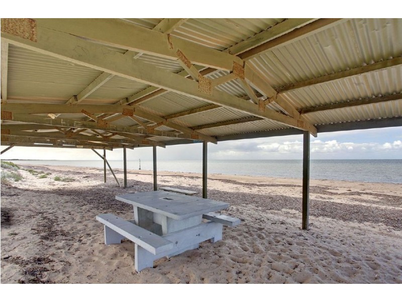 81 Hosking Road, Tiddy Widdy Beach SA 5571