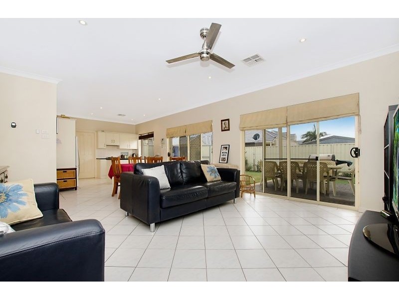 5B Minna Terrace, Semaphore Park SA 5019