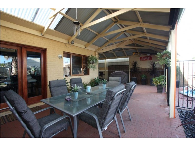 16 Warwick Street, Largs North SA 5016