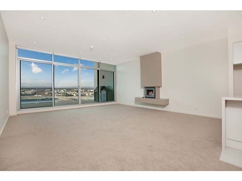 711/1-2 Tarni Court, New Port SA 5015